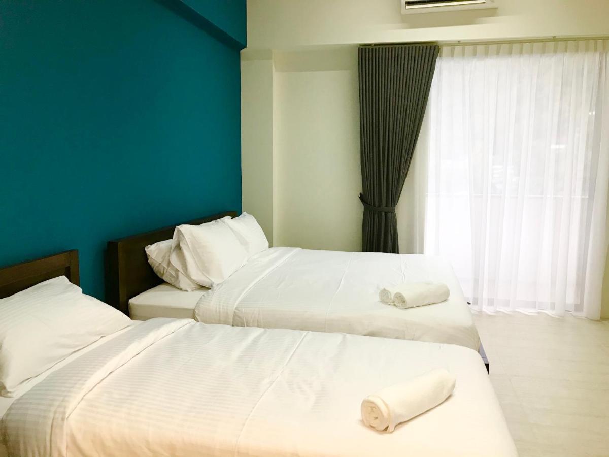 By The Beach - Luxury 2 Bedrooms Family Suite باتو فيرينغي المظهر الخارجي الصورة
